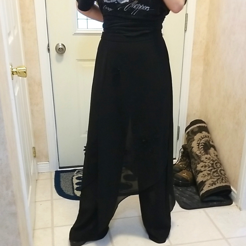 Elegant Black Maxi Skirt Over Dress Pants With Embroidered Flowers